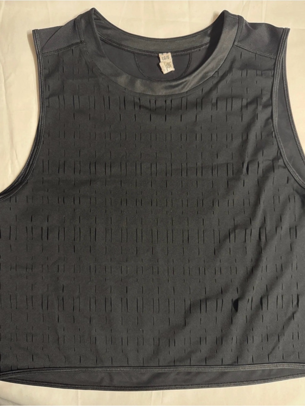 Under Armour Woment Black Performance Sleeveless Training Shirt